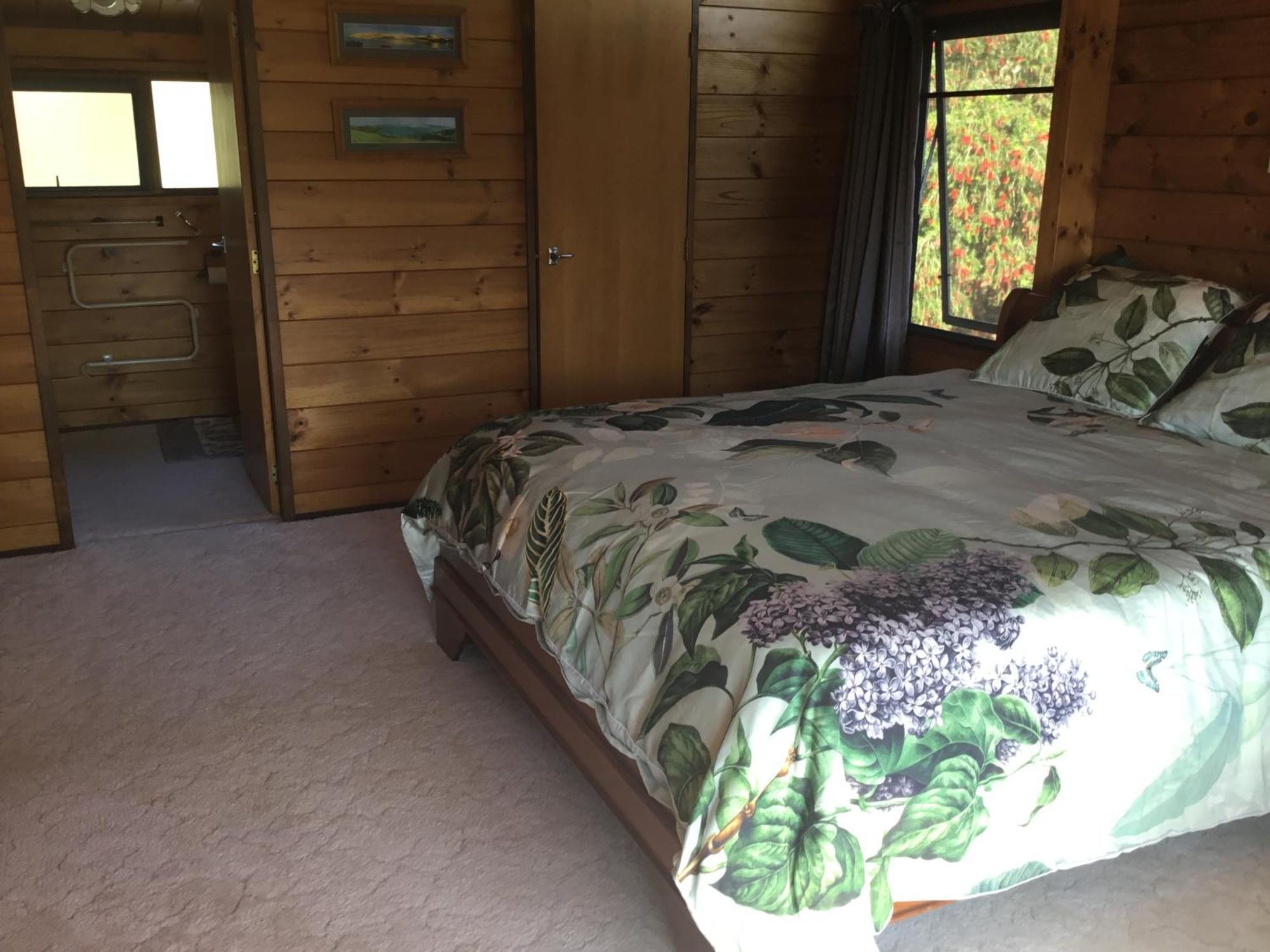 Norfolk Gardens Bed And Breakfast Te Kopuru Bilik gambar